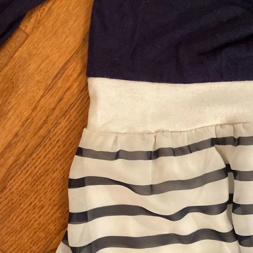 Charming Charlie dress - size L- t-shirt top - bottom lined blue and white